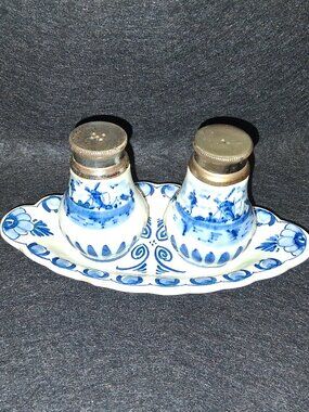 Vintage Hand-Painted Delft Holland 3pc Set - Dated 1938-1978 Dish & S/P Shakers